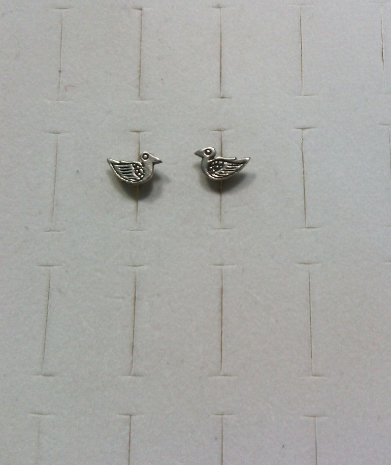 Boucles d'oreilles vintage puces animaux en argent massif image 7