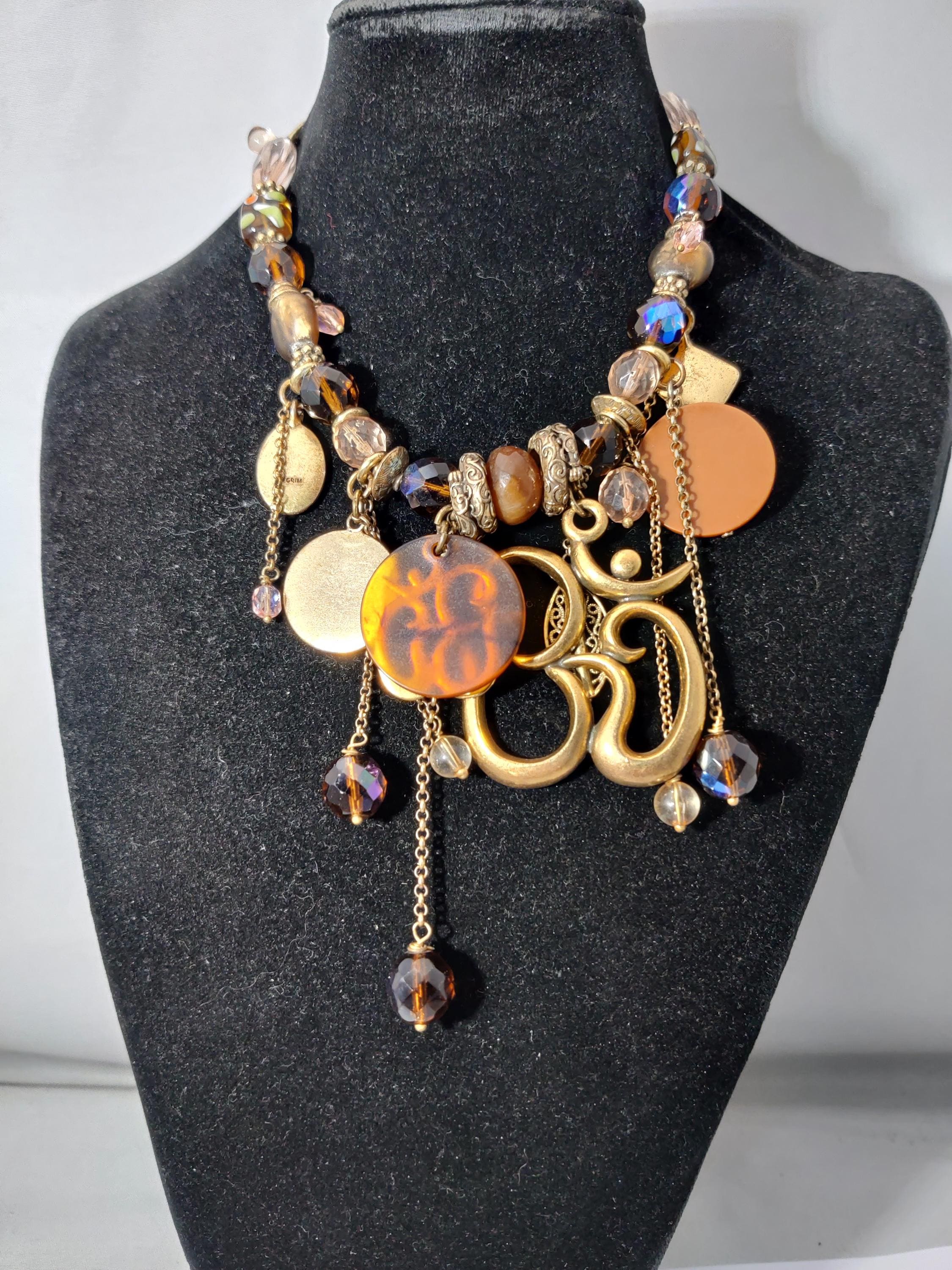 Collier Créateur Vintage - Entre Guillemets Avec Cabochons Rouges émaillés - Bijou Unique Occasion