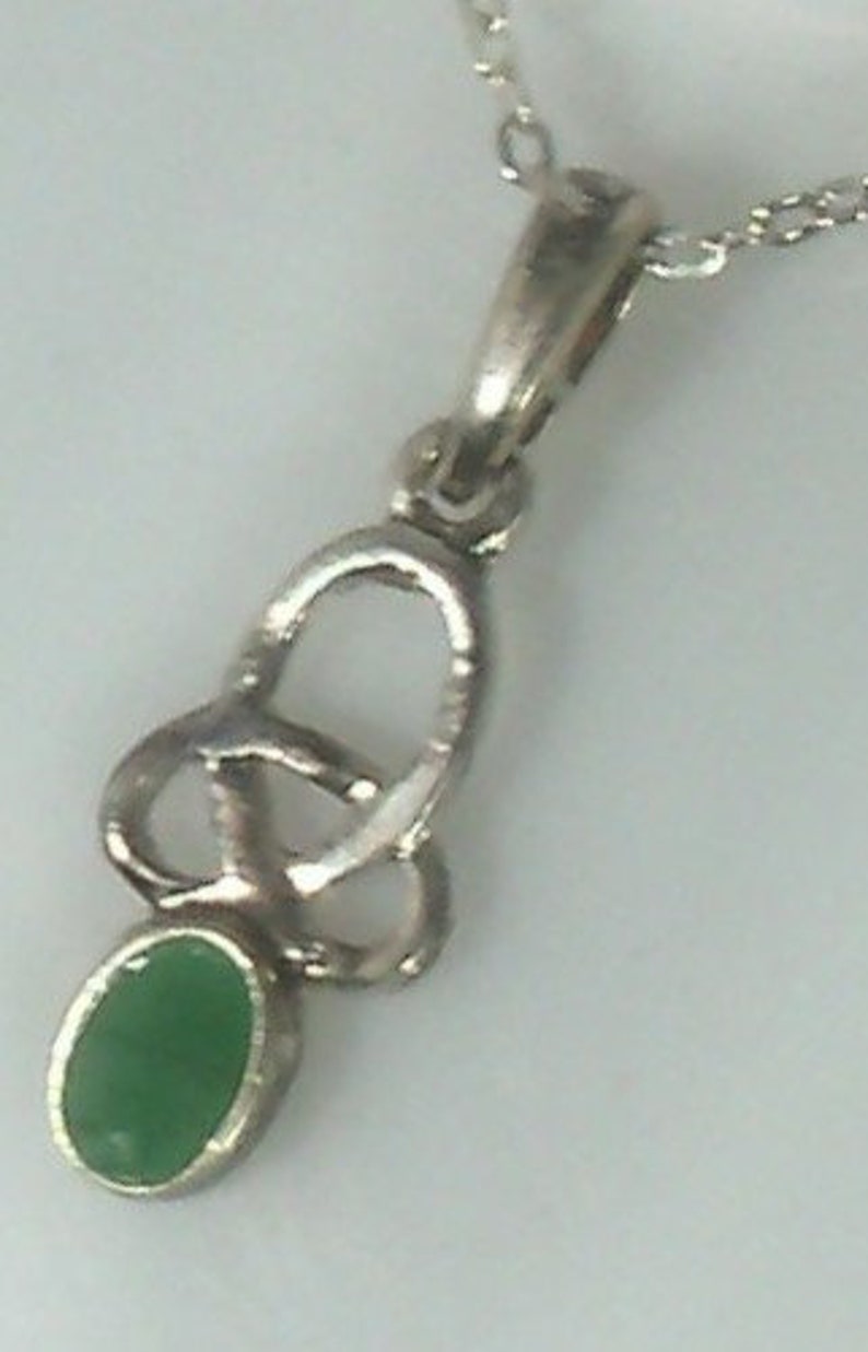 precious stone and silver emerald necklace 925