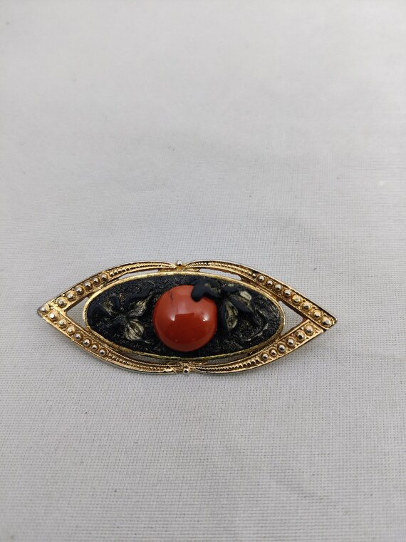 Broche Vintage Maroussia - Bijou En Verre Et Métal Doré, Occasion (porté)