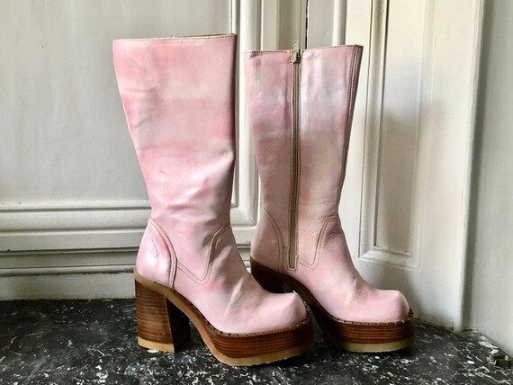 Rare 90's platform boots
