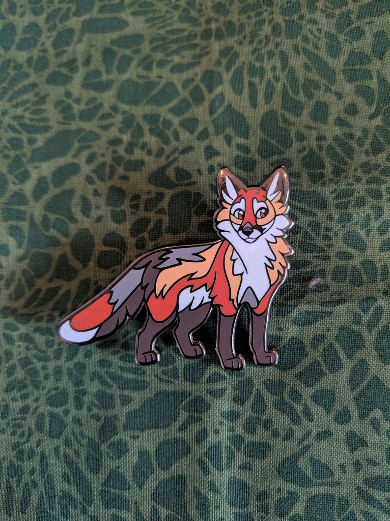 Red Fox Pin