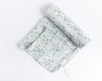 100% Cotton Muslin Baby Blue Bouquet Floral Print Baby Wrap Swaddle Blanket