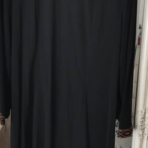 Fab Averardo Bessi Silk jersey iconic dress. New with tags. Size US 14. Large. Chic.