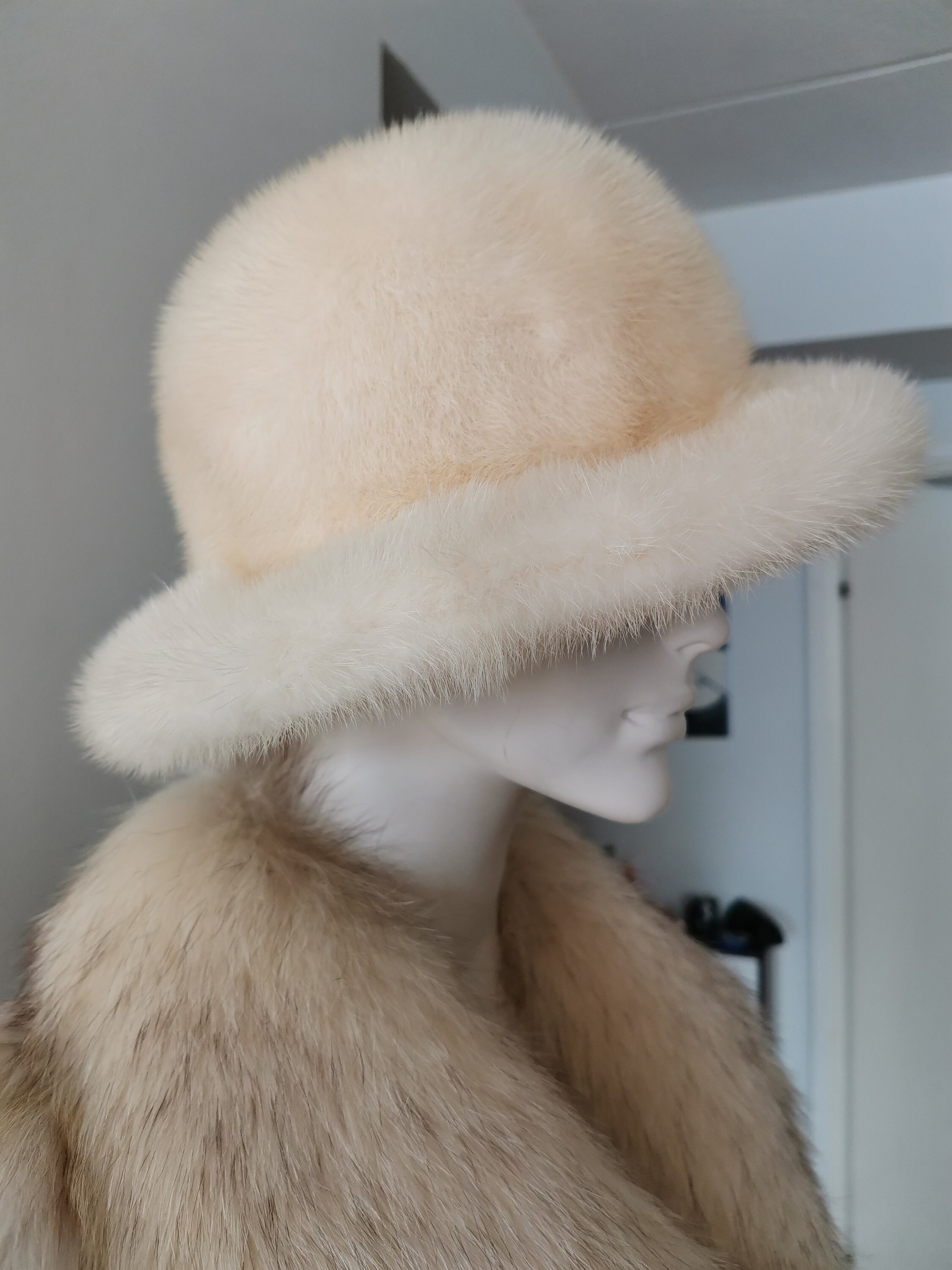 Fab helle Farbe Echt Nerz Estate Hut. Größe bis 59 cm. Chic. | Etsy