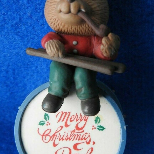 Vintage Lustre Fame 1992 Xmas Ornament, "Merry Christmas Dad", Daddy Bear Sitting on Drum, Excellent Condition, No Original Box