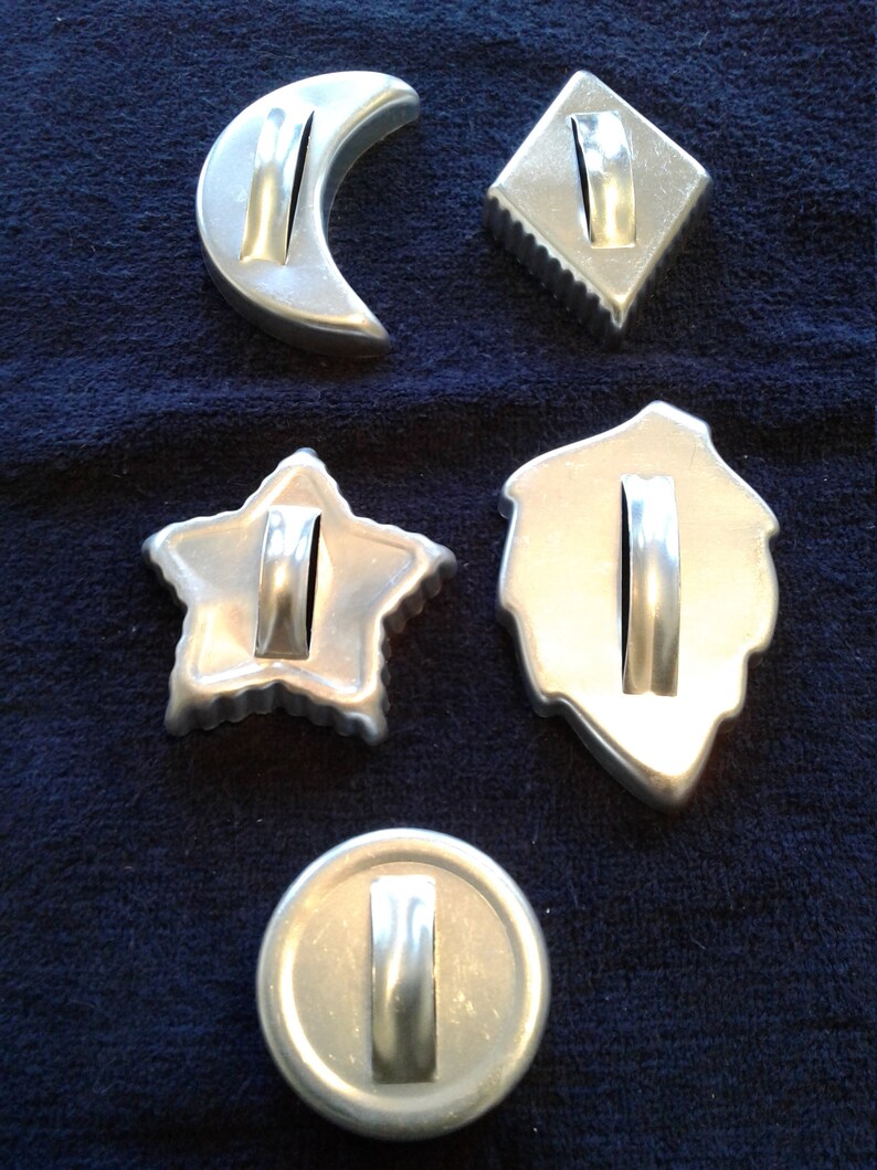 Vintage Aluminum Cookie Cutters Crescent Moon Circa 1950s Leaf Star Diamond Mixed Set of Five Round Excellent Condition