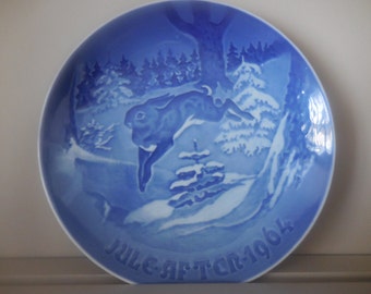 Vintage 1964 Bing and Grondahl Jule Aften Christmas Plate, "Grantraeet", H.C. Andersen, Mint Condition, No Original Box