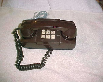 Vintage GTE StarLite Phone, Expresso Brown,  Ready to Plug in with Phone-Jack Line, Excellent Condition, Circa 1980s.