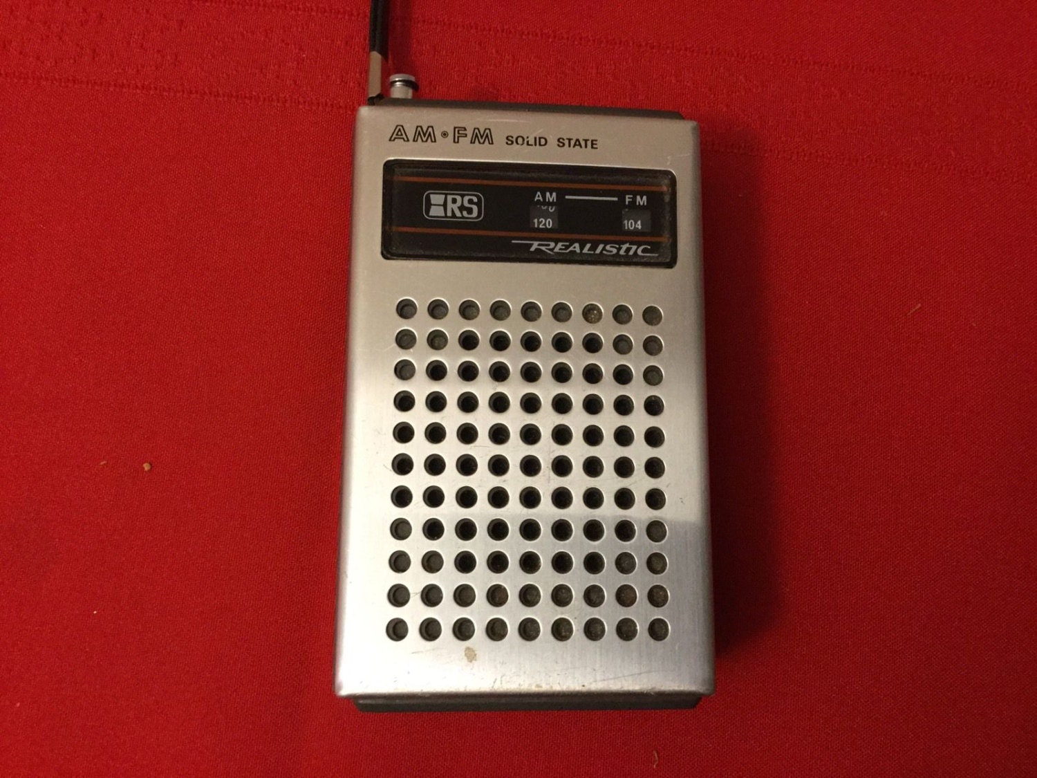 Vintage Realistic Pocket Radio AM/FM by Radio Shack Tandy | Etsy