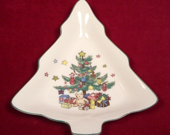 Vintage Nikko Happy Holiday Xmas Tree Candy Dish, Made in Japan, Circa 1986, Pattern Discontinued