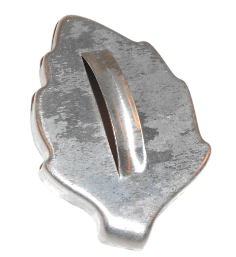 Vintage Aluminum Cookie Cutters Crescent Moon Circa 1950s Leaf Star Diamond Mixed Set of Five Round Excellent Condition