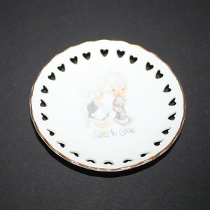 Vintage Plate, ENESCO Precious Moments, &quot;Sew in Love&quot; Plate, 1978, Mint Condition, No Original Box, Made in Japan.