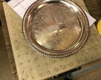 Vintage Wm Rogers Silver Plate Tray, Circa 1980s, 12 1/4" Diameter, Excellent Condition, Patina Intact, Shell, Urn, & Scroll Design