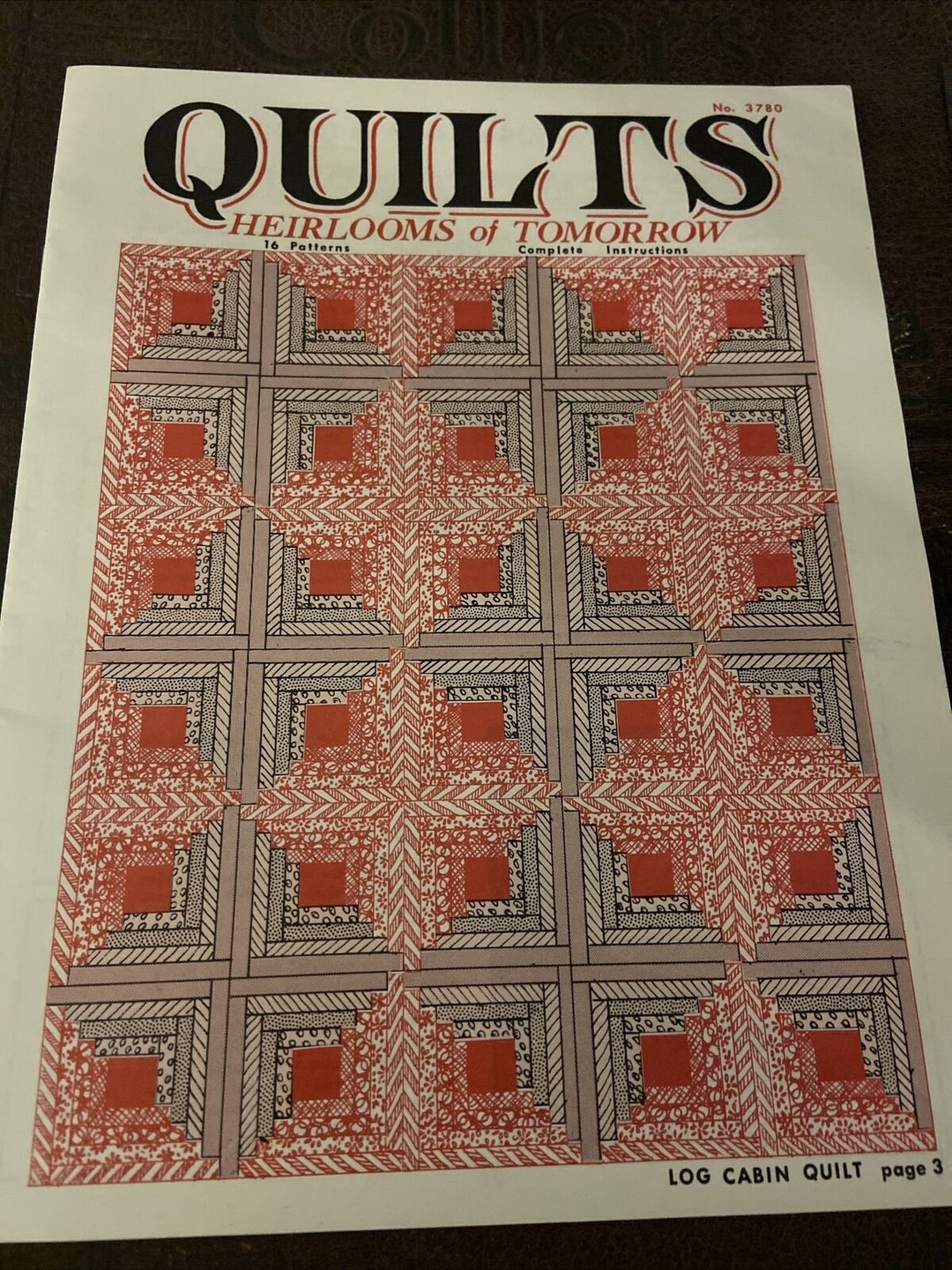 Vintage Quilt Book, 1970s, quilts Heirlooms of Tomorrow, 3780, 15 Pages, 16 Quilt Patterns