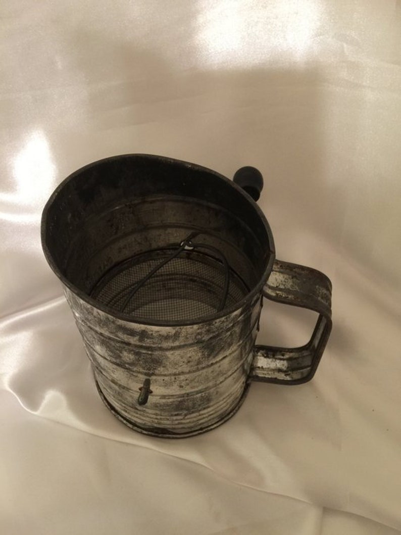 Vintage Bromwell 3cup Tin Flour Sifter 3 Cup Measures Etsy