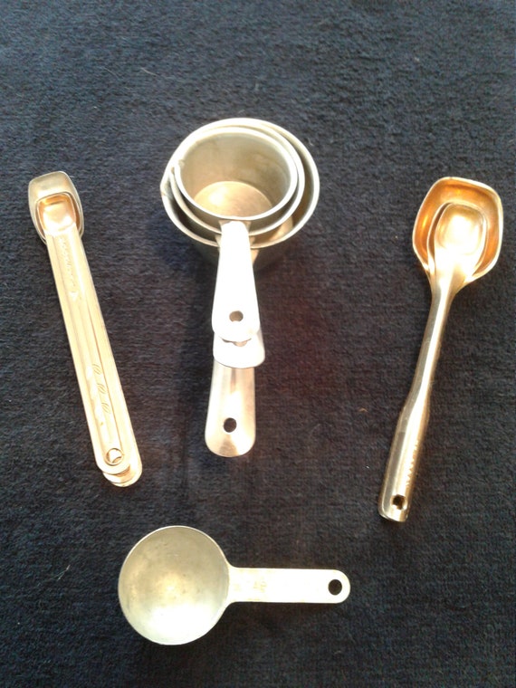 Vintage Aluminum Measuring Cups and Spoons, Circa 1950s, Retro Mid Century  Farmhouse, No Makers Mark, 3 Sets and Odd Spoon, Good Condition 