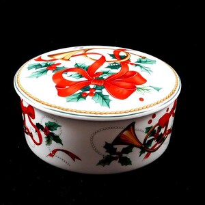 Vintage Mikasa &quot;Jubilation,&quot; Round Lidded Box, Made in Japan, Excellent Condition, Original Box