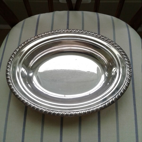 Vintage Silverplate, Oval Serving Dish, 11 1/2" long by 8 1/2" wide by 1 1/2" tall, Mint Condition, Some Patina.