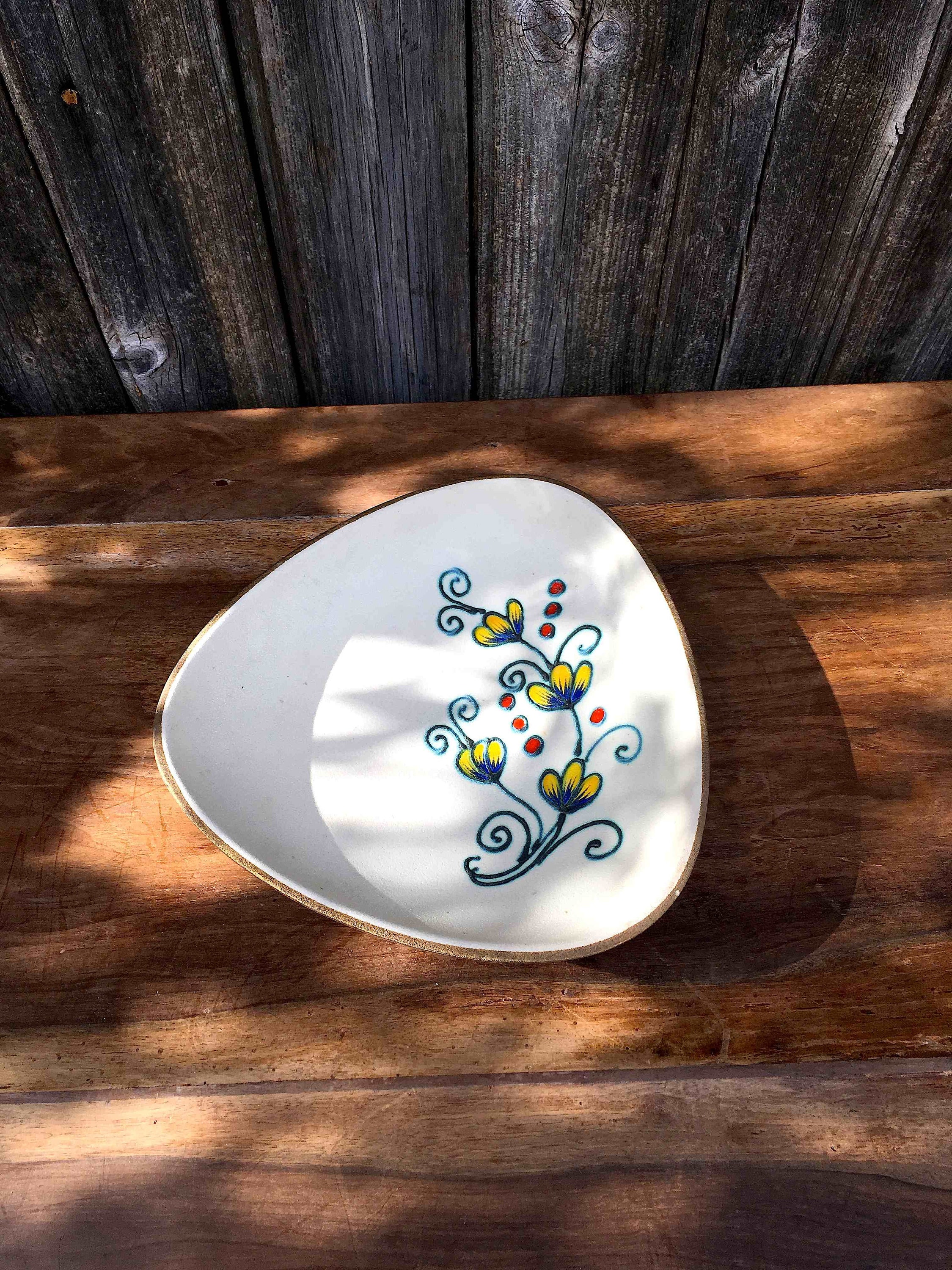 Plat Décoratif Mural, Assiette Creuse à Soupe, Triangle, Peinte La Main, Céramique de Dümler & Breid