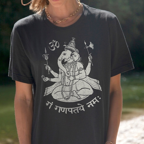 Ganesh Shirt, Lord Ganesh Tshirt, Yoga Shirt, Hindu God idols Shirt, Indian Elephant Idol Shirt, Yoga clothing, Ganesha, Yoga Mantra