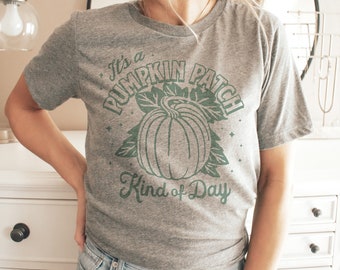 Pumpkin Patch Shirt for Fall, Vintage style Fall Pumpkin T-shirt, Autumn vibes