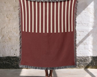 Manta tejida burdeos, mitad a rayas, mitad lisa, colcha jacquard 100 % algodón, decoración moderna para el hogar.