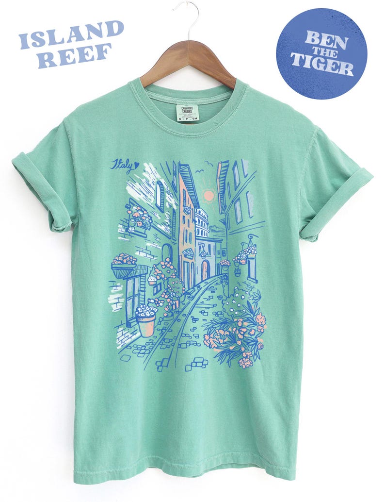 Italy Travel T-Shirt, Retro Italy Fashion tee, Hand Drawn graphic Tee, Casual Wear, Women's Gift, Italy Vacation Tee, Comfort Colors®
