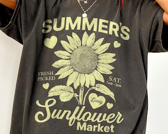 Sunflower Market T-Shirt, Summer vibes, Sunflower Shirt, Gardening Gift, Vintage Style graphic, Comfort Colors Shirt, Cute Flower shirt