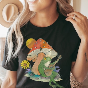 Frog playing guitar Shirt, Frog T-Shirt, Fairy core Shirt, Cottagecore Frog, Frog and Mushroom T-shirt, Cute Frog, Man I love Frogs, Boho
