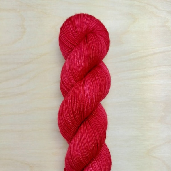 ARDENT - Handdyed Tonal Red Yarn, Fingering/Sock Weight, 75/25 Merino Wool & Nylon