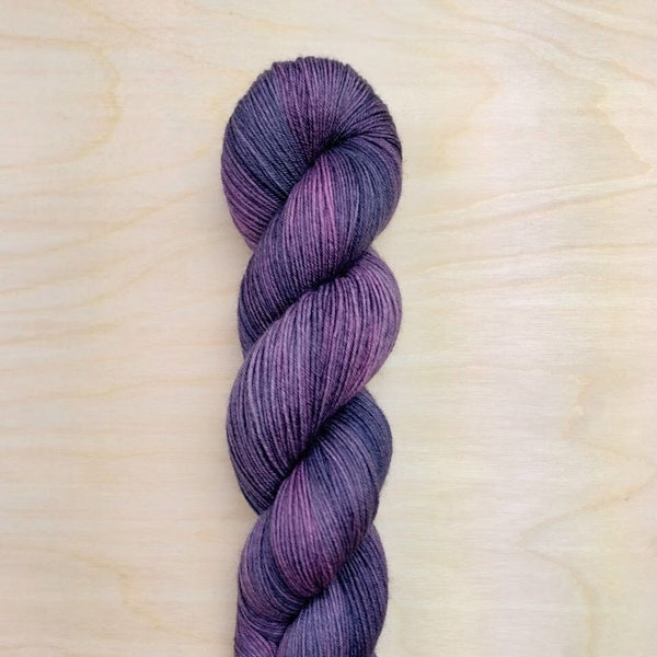 CAPUT MORTUUM - Handdyed Tonal Yarn, Fingering/Sock Weight, 75/25 Merino Wool & Nylon