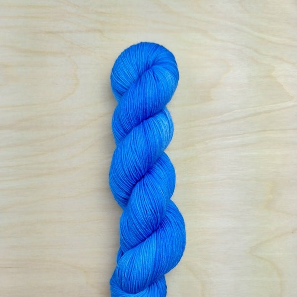 BLUE VELVET - Handdyed Tonal Yarn, Fingering/Sock Weight, 75/25 Merino Wool & Nylon