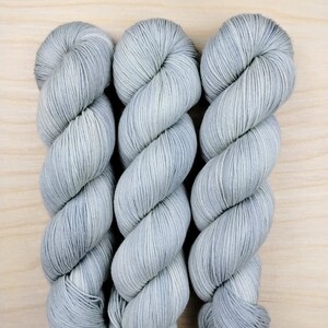 STRATUS Handdyed Tonal Yarn, Light Gray, Fingering/Sock Weight, 75/25 Merino Wool & Nylon image 3