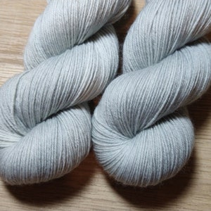 STRATUS Handdyed Tonal Yarn, Light Gray, Fingering/Sock Weight, 75/25 Merino Wool & Nylon image 5