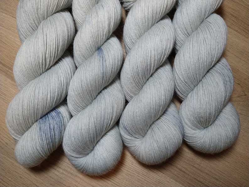 STRATUS Handdyed Tonal Yarn, Light Gray, Fingering/Sock Weight, 75/25 Merino Wool & Nylon image 4