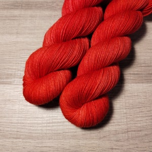 ARDENT - Handdyed Tonal Red Yarn, Fingering/Sock Weight, 75/25 Merino Wool & Nylon image 2