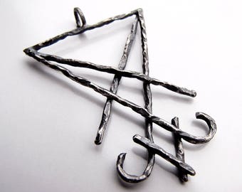 Collar con el sello de Lucifer, colgante gótico, símbolo esotérico de Lucifer, gargantilla satánica - Tallado a mano en Italia