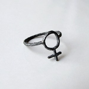 Venus ring - VENUS symbol - Planet Venus ring -  Occult alchemy Esoteric occultism jewelry - HANDMADE - Made in Italy.