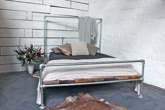 Pipe bed 2024 frame queen