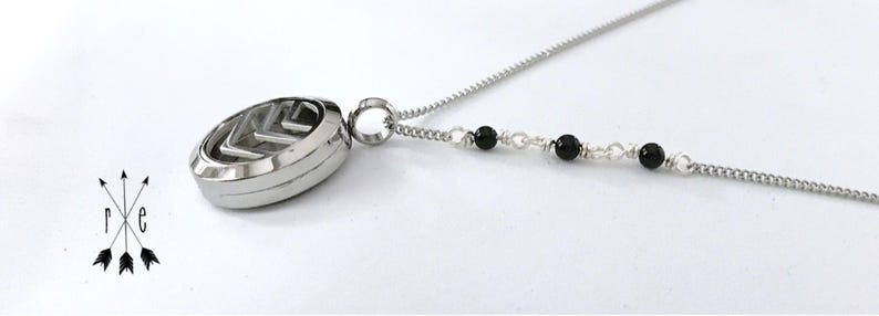 Essential Oil Diffuser Necklace Black Onyx Aromatherapy Locket in Rose Gold or Stainless Steel