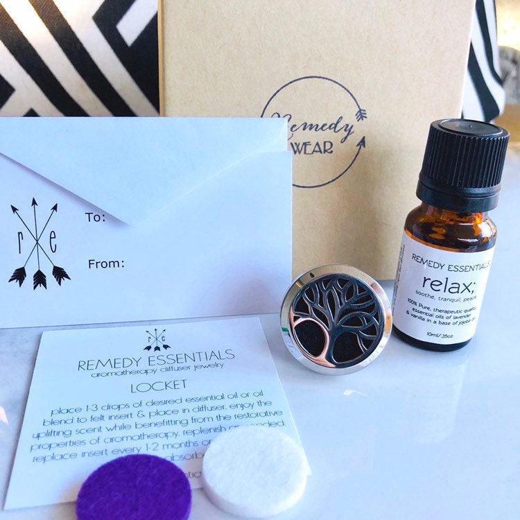 Gift Set Vehicle Vent Clip Essential Oil Blend Pads - 