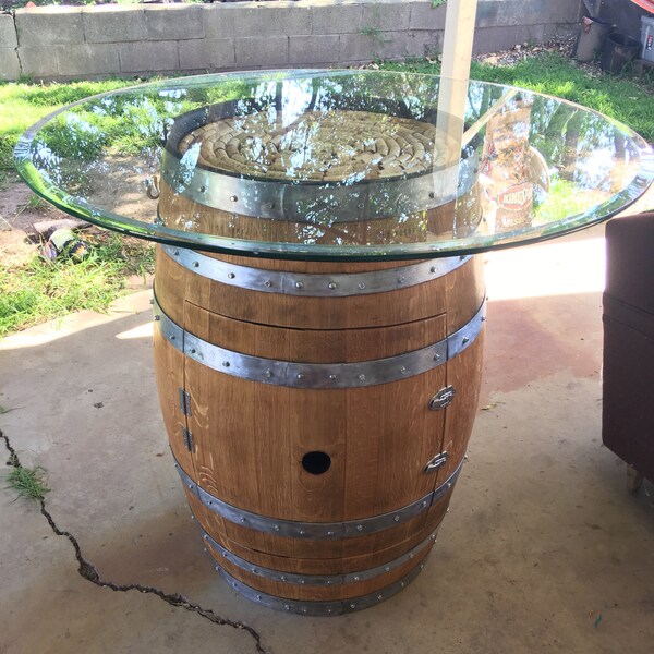 Mesa de barril de vino