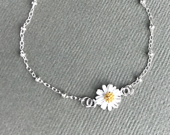 Daisy Bracelet, Sterling Silver, Daisy Award, Flower Bracelet, Daisy Jewelry, Birthday Gift, Daisy Charm Bracelet, Nurse Daisy Gift