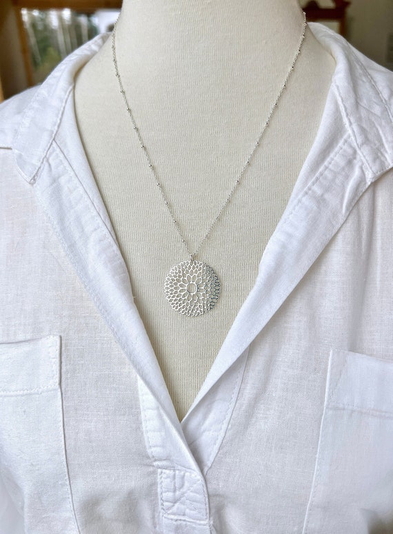 Dahlia necklace clearance