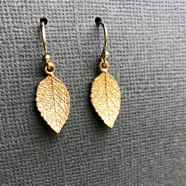 Gold Leaf Earrings, Tiny Leaf Earrings in Gold, Minimalist Drop Earrings, Gold Plated Sterling Silver, Nature Jewelry, Realistic Leaves