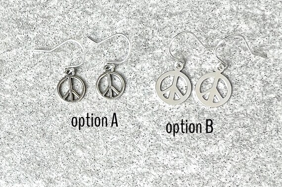 Boucles D'oreilles Clous - Symbole De Paix Argenté - Neuves Avec étiquettes
