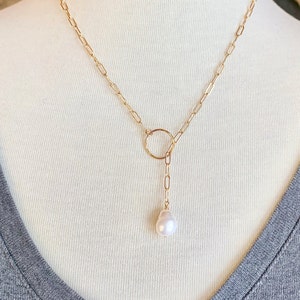 Gold Paperclip Chain Necklace with Pearl, Gold Filled Lariat Necklace with Large Pearl Drop, Baroque Pearl on Rectangle Chain, Chic Modern image 1