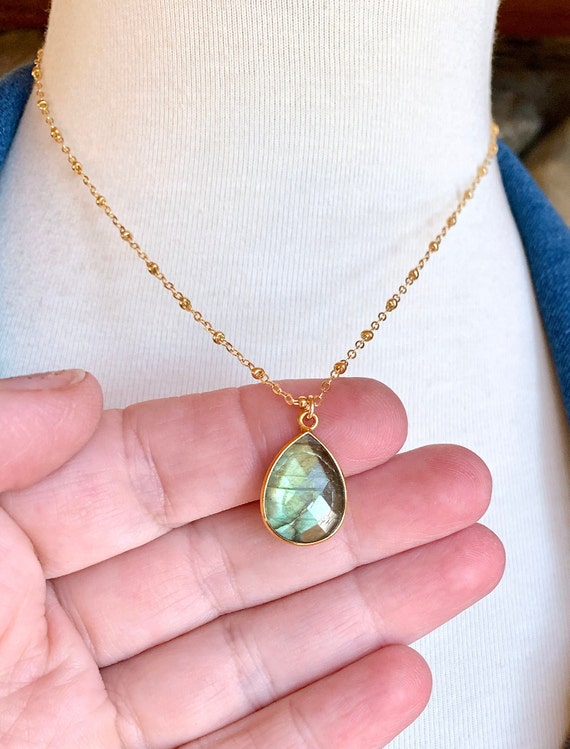 Labradorite chain 2024