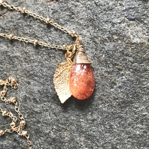Sunstone Necklace, Gold Fill Satellite Chain, Sunstone Teardrop Briolette, Orange Gemstone, Glitter Sunstone, Gold Leaf Pendant, Leaf Charm